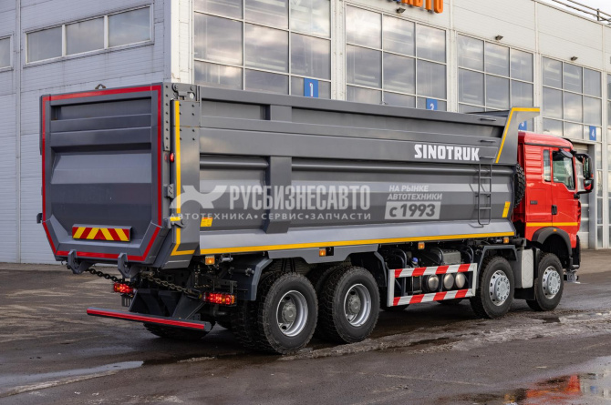 Купить Самосвал HOWO T5G 8x4 ( ZZ3317V386GE1 ) / 7.6*2.3*1.5+0.5 / 26-35 м3 / прямой / п.ч. 5.26 2024г.в. в компании Русбизнесавто - изображение 4