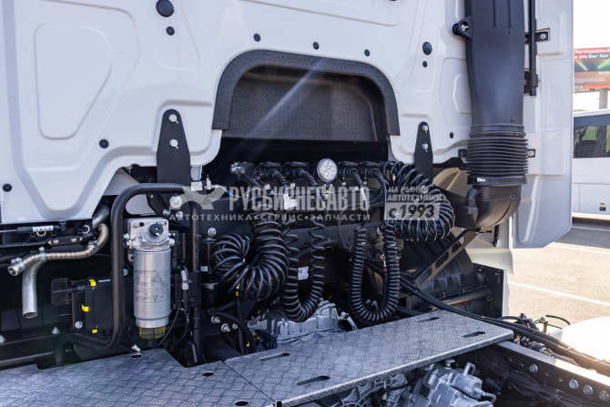 Купить КАМАЗ 54902-764-49 (В5), седельный тягач, Т1940 без мпт в компании Русбизнесавто - изображение 4