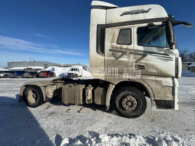 Купить Седельный тягач FAW J7 4х2 б/у (2024 г.в. 165 565 км.)(2499) в компании Русбизнесавто - изображение 5