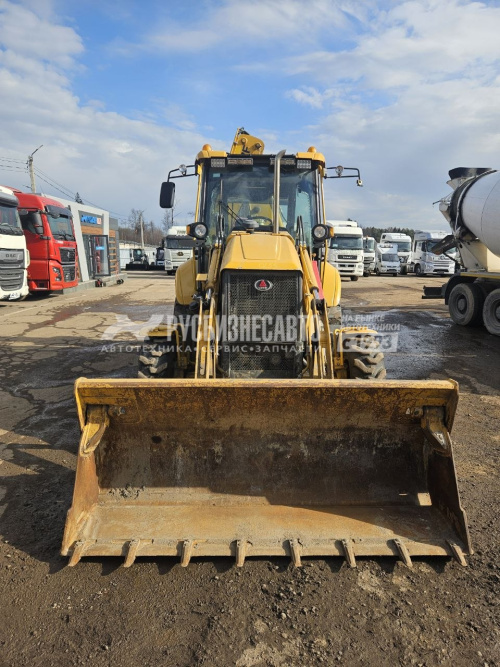 Купить Экскаватор-погрузчик LGCE B877F б/у (2023 г. 2 193 м.ч.) (0255) в компании Русбизнесавто - изображение 2