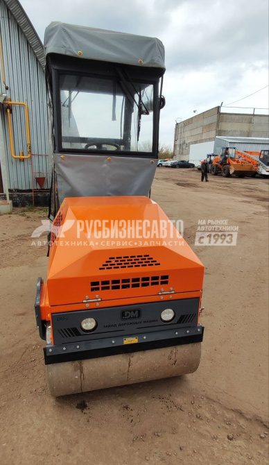 Купить Каток тротуарный двухвальцовый вибрационный DM-02-VD(масса 1,5 т. шир. вальца 0,9м) в компании Русбизнесавто - изображение 3